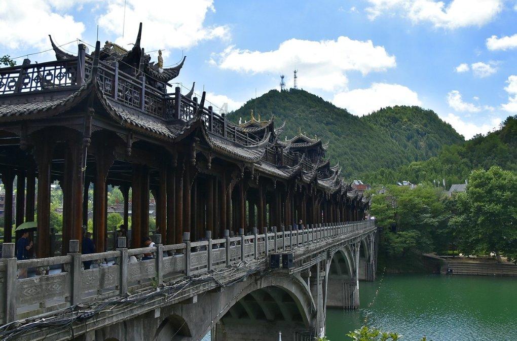 去年楼面地价TOP10地块中，哪些将入市？